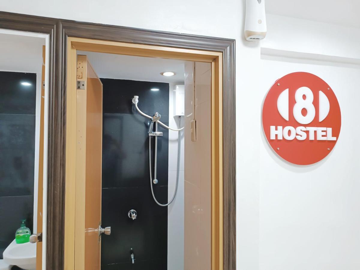 8Hostel Μανίλα Εξωτερικό φωτογραφία