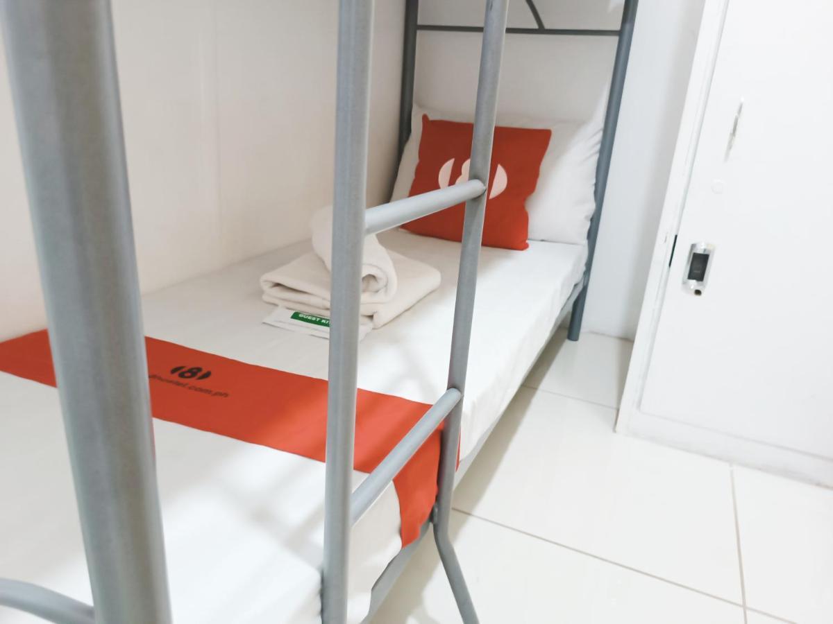 8Hostel Μανίλα Εξωτερικό φωτογραφία