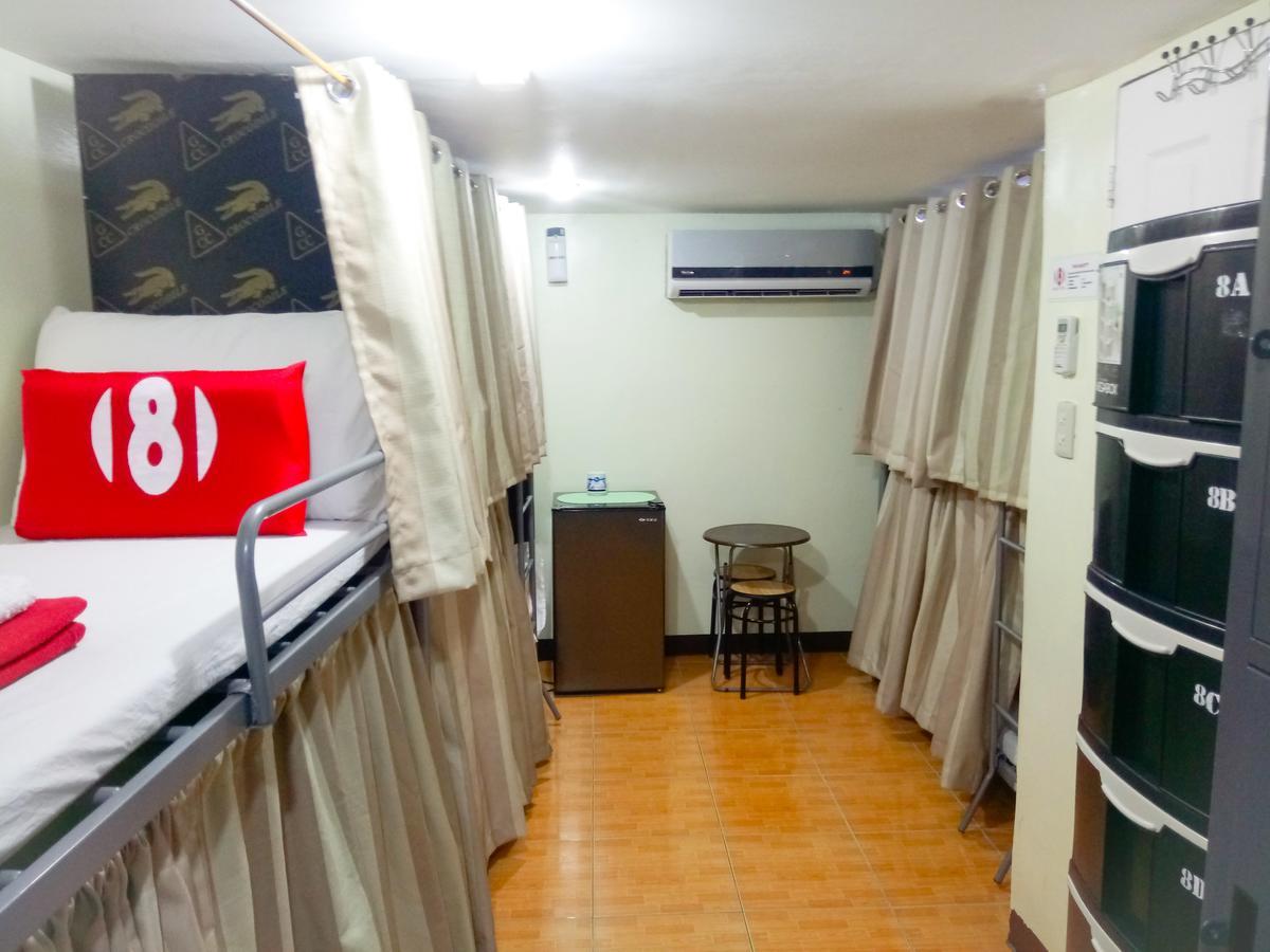8Hostel Μανίλα Εξωτερικό φωτογραφία