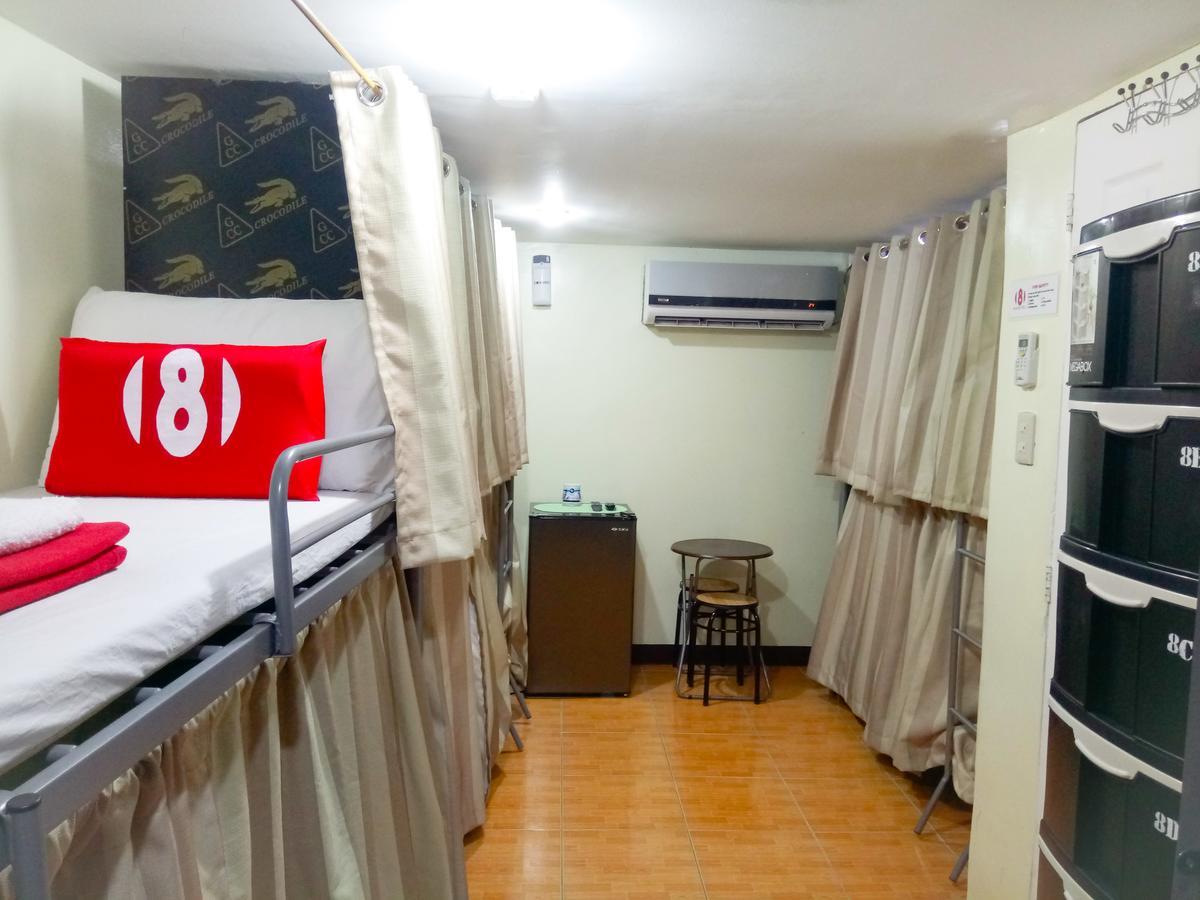 8Hostel Μανίλα Εξωτερικό φωτογραφία